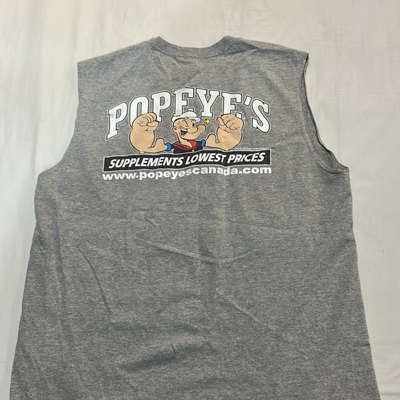 4 tank tops in a bundle - Picture 2 of 8